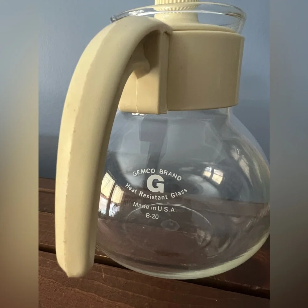 Vintage‎ Gemco The Micro-Kettle Microwave Tea Kettle Coffee Pot 4c Almond